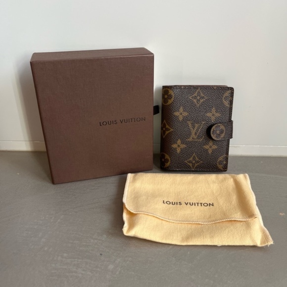 Louis Vuitton Monogram Canvas Mini Agenda Cover - Picture 7 of 7